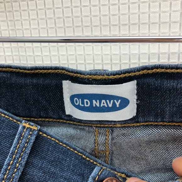 Old Navy Rolled Fray-Hem Jean Shorts Girls Size 10 - Picture 4 of 15